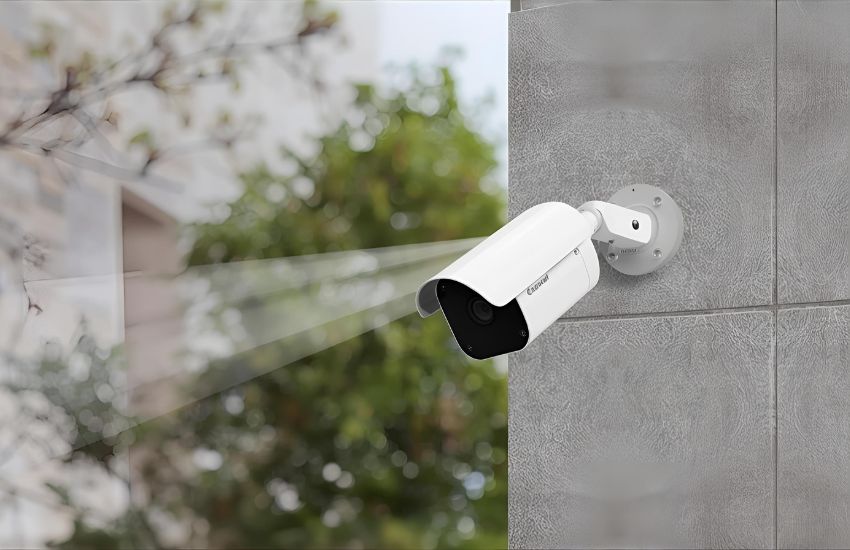 Choosing the Best Outdoor Security Camera for Reliable Home Security in 2025